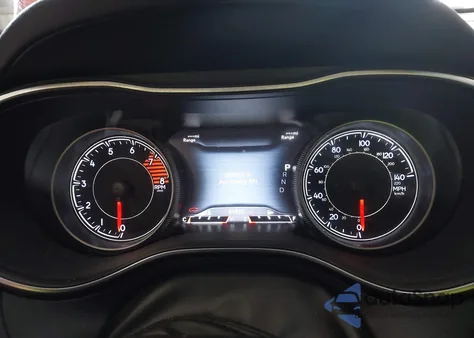 2019 Jeep Cherokee Trailhawk Elite 4X4 from USA, damaged, VIN 1C4PJMBX4KD106072